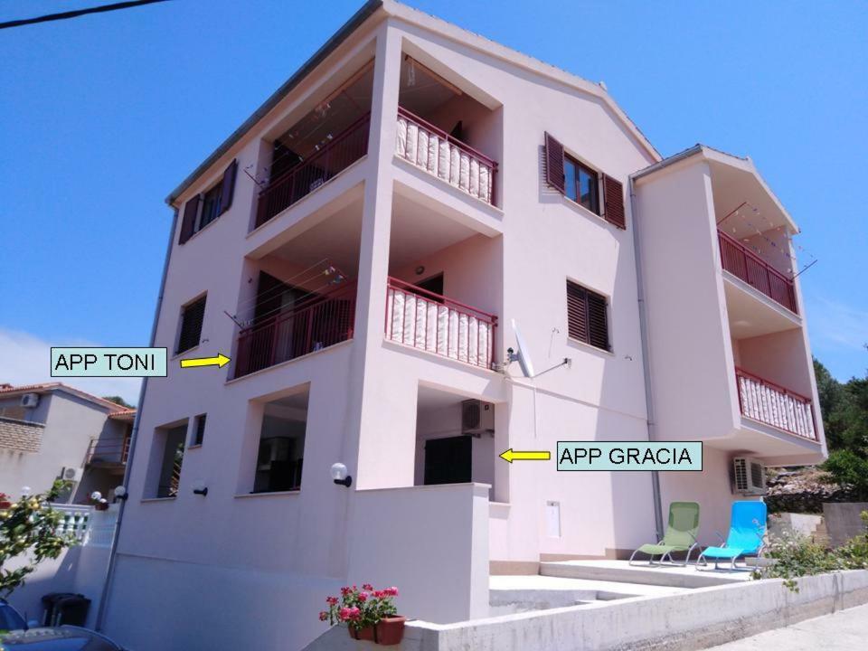 Apartments Gracia & Toni トロギール エクステリア 写真